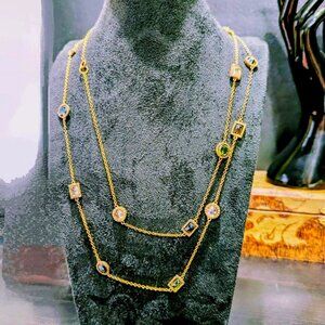 lovely necklace with colored stones